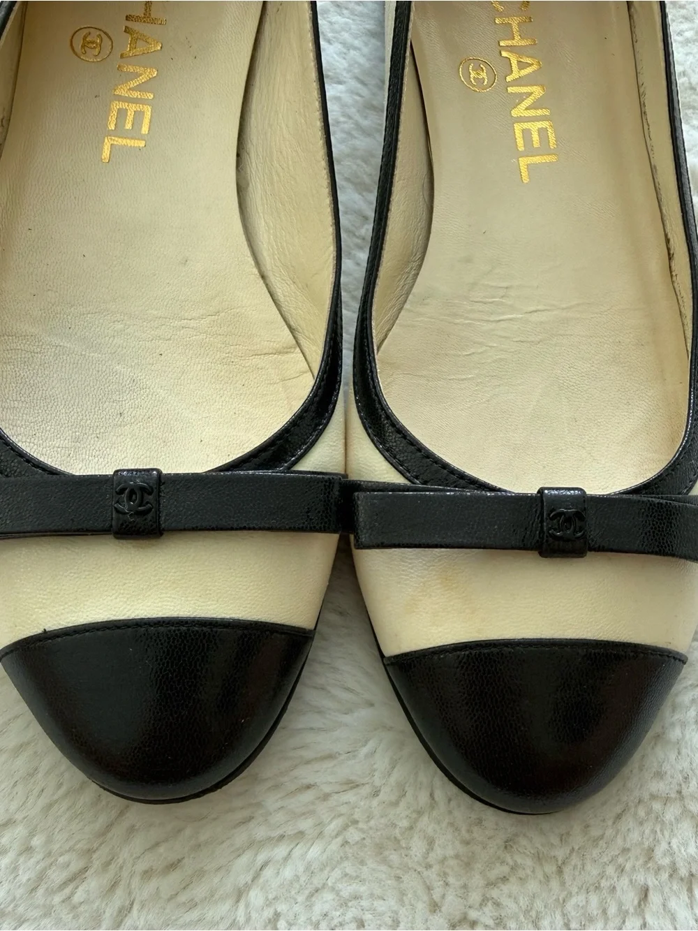 CHANEL women ballet shoes black/white size 36 EU Authentic